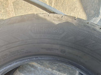 Goodyear Efficient Grip - Cargo 2 215 / 65  R 16