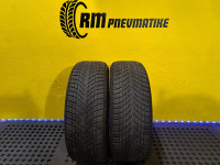 Pnevmatike Goodyear 205/55/16 zimska Količina: 2