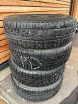 Pnevmatike Kumho 215/70/16 zimska Količina: 4