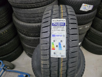 Pnevmatike Kumho 235/65/16C zimska Količina: 4