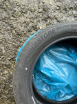 2x pnevmatiki Bridgestone 225/45/17 poletna Količina: 2