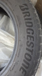 Pnevmatike Bridgestone 215/65/17 zimska Količina: 3