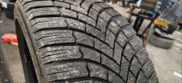 Pnevmatike Bridgestone 225/45/17 zimska Količina: 4