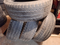 Pnevmatike Dunlop 215/60/17 celoletna Količina: 4