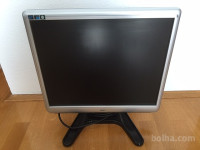 LCD monitor 17 z vgrajenimi zvočniki AOC