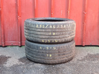 2-KOSA Letnih pnevmatik Nexen Nfera RU1 suv 235 / 45  R 18