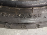 Pnevmatike Dunlop 135/90/19 poletna Količina: 2