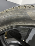 Pnevmatike Hankook 235/50/19 zimska Količina: 4