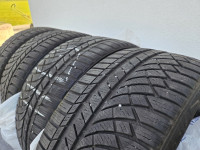 Pnevmatike Kumho 255/45/19 zimska Količina: 4