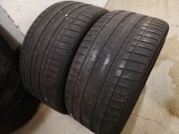 Pnevmatike Vredestein 275/40/19 poletna Količina: 2