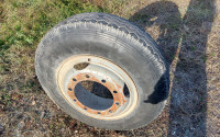 Gume 8,25 R 20 Col Količina: 1