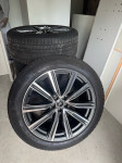 Pnevmatike Bridgestone 285/45/21 zimska Količina: 4