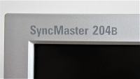 LCD monitor SAMSUNG SyncMaster 204B - 20"