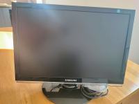 Samsung LCD računalniški monitor