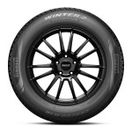 pnevmatike starejši letnik Scorpion Winter 2 235/45R21 101V (b)