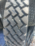 Pnevmatike Bridgestone 295/80/22.5 celoletna Količina: 4 295 80 22,5