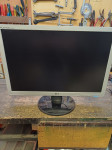 LCD monitor LG W2242s 22''