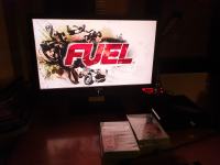 27" Dell UltraSharp U2711 Quad HD (QHD) / 1440p, H-IPS, 2560 x 1440