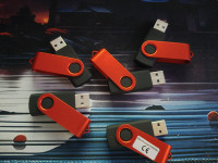 USB kljuckek 64gb