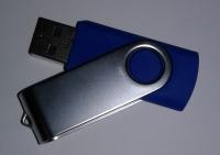 USB ključ 8 GB