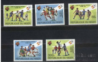 NIGER nogomet - SP 1982 nežigosane znamke