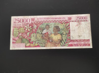 Madagaskar 25 000