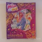 Lepo ohranjen album MIA AND ME v nemškem jeziku