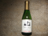 vrhunsko buteljčno vino letnik 1993 BELI PINOT staro 32 let