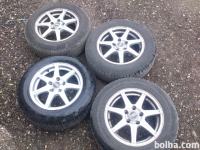 audi a4 2004 aluminijasta platišča feltne 15 col gume continental 2x 2