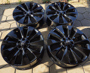 Opel platišča 18 col luknje 5x105, et38