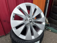 Original ALU PLATIŠČA ŠKODA 19 COL 5x112 ET45 8 x 19