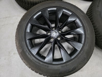 ŠKODA ENYAQ,ELROG,VW ID4-5 Z GUMAMI 19'' luknje 5x112, količina: 4