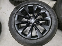 ŠKODA ENYAQ,ELROG,VW ID4-5 Z GUMAMI 19'' luknje 5x112, količina: 4