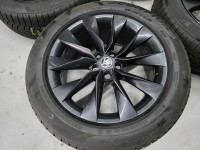 ŠKODA ENYAQ,KODIAQ,TIGUAN Z GUMAMI M+S 19'' luknje 5x112, količina: 4