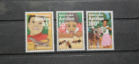 otroci - Nizozemski Antili 1983 - Mi 500/502 - čiste (Rafl01)