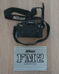 Analogni SLR Nikon FM2 v okvari / za dele