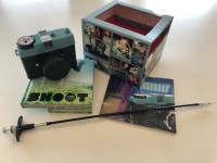 fotoaparat Diana Mini s sprožitvenim kablom