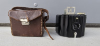 Kodak Baby Brownie  Starinski analogni fotoaparat iz 40. let Cena 15€