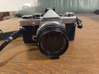Olympus OM-2n (Made in Japan)+ 3 objektivi (28mm, 50mm, 80-200mm