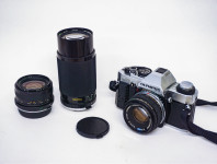 Olympus OM20 + 3 objektivi in stativ