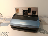Polaroid instant camera One 600