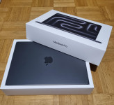 14" MacBook Pro - Space Black