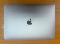 Apple mac book air 2021