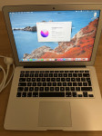 Apple MacBook Air (13-inch, 2017)