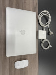 Apple Macbook Pro 15" Retina, i7, 256 GB, 8 GB RAM