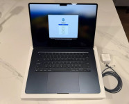 MacBook Air 15 2023 M2 / 16 GB RAM / 512 GB SSD / Midnight