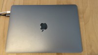 MacBook Pro 13" | 2019 | 256 SSD | 8GB RAM | 4x Thunderbolt USB-C