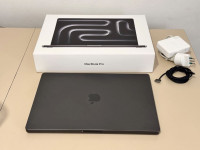 MacBook Pro Apple 2023 M3 Pro 512GB 18GB RAM