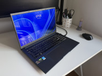 Asus Vivobook 2023