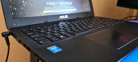 Prenosnik Asus 15